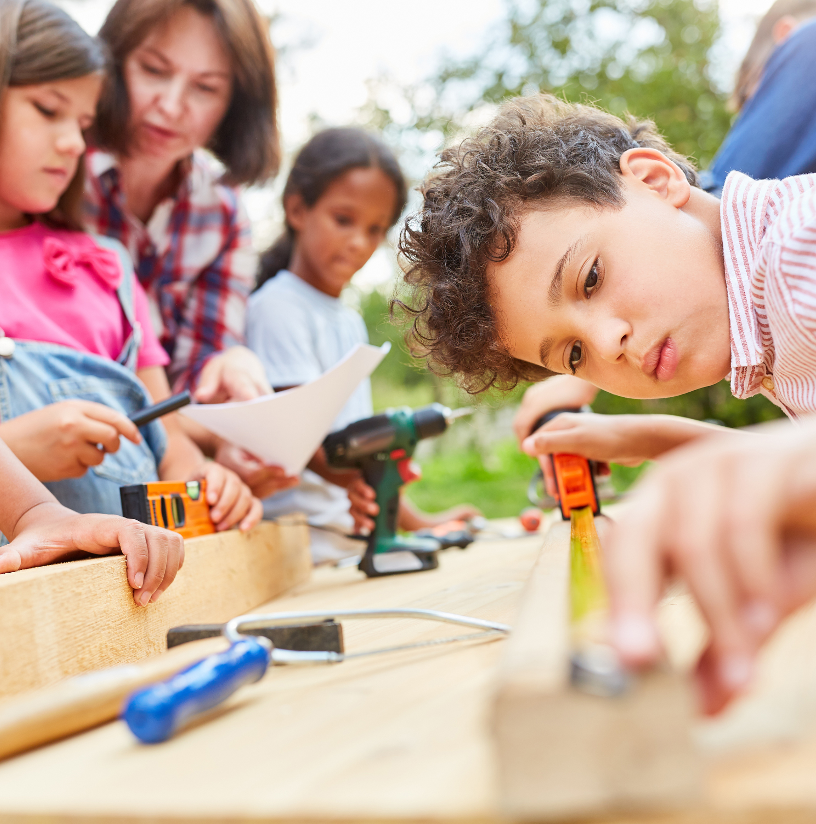 Warum lernen wir nur gerne, bis wir in die Schule kommen?